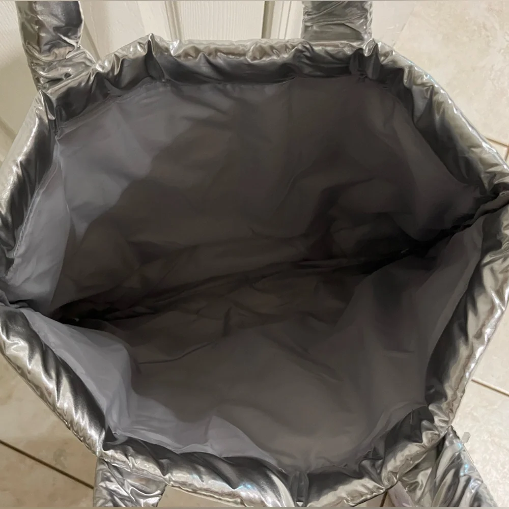 Bath & Body Works Silver Tote Bag **only bag !! NWT - Picture 3 of 3